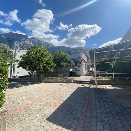 Apartmani Mare Baška Voda Kültér fotó