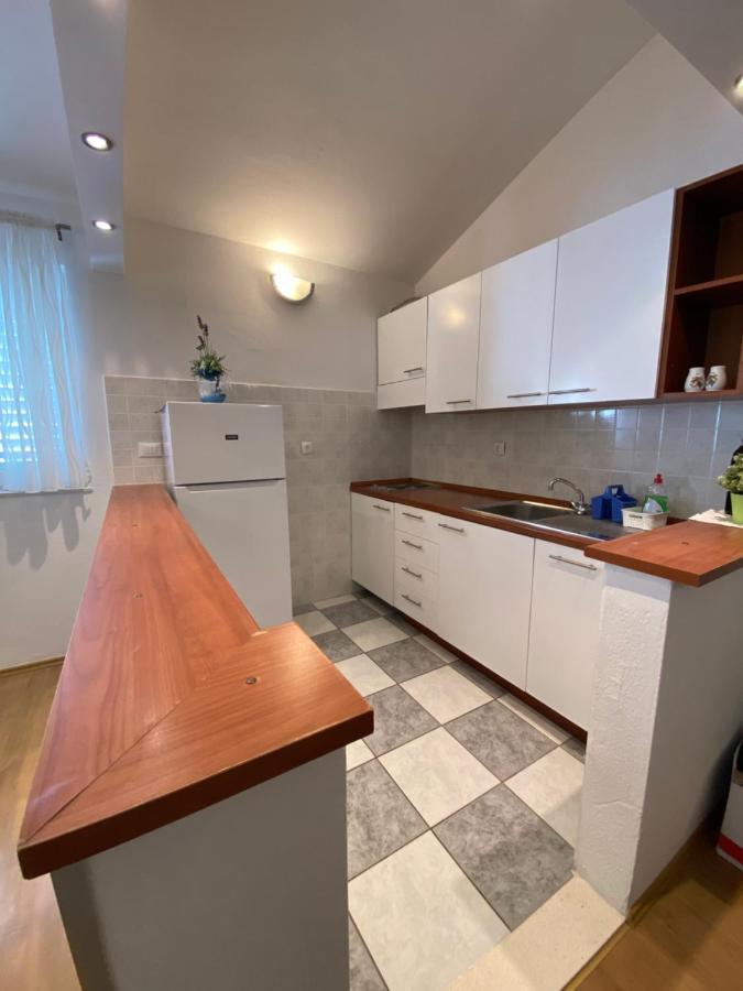 Apartmani Mare Baška Voda Kültér fotó