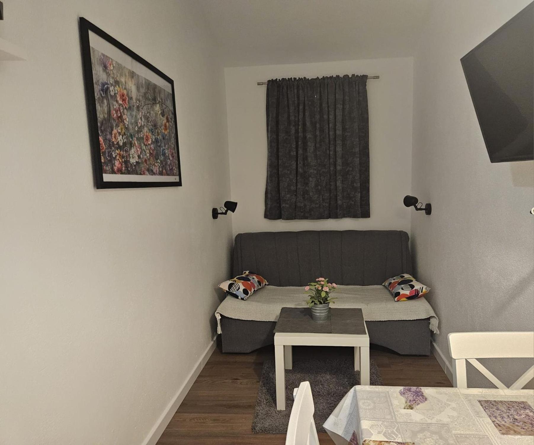 Apartmani Mare Baška Voda Kültér fotó