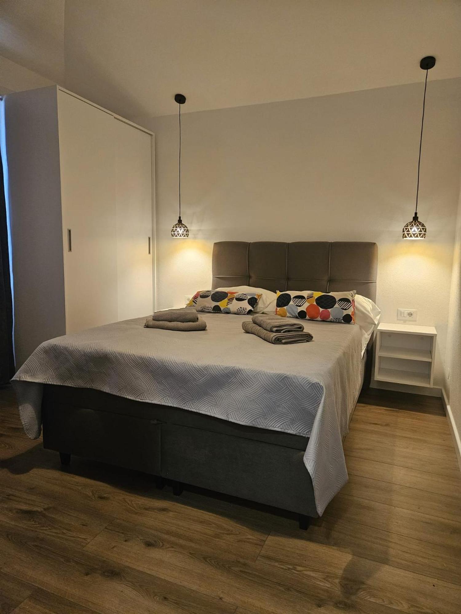 Apartmani Mare Baška Voda Kültér fotó
